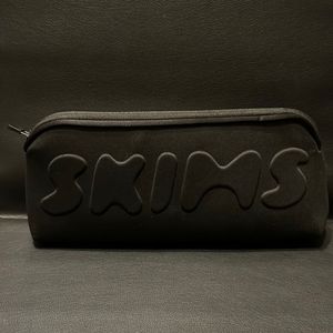 NWOT SKIMS Neoprene Pouch